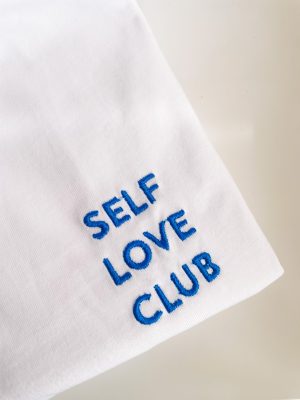 T-shirt self love