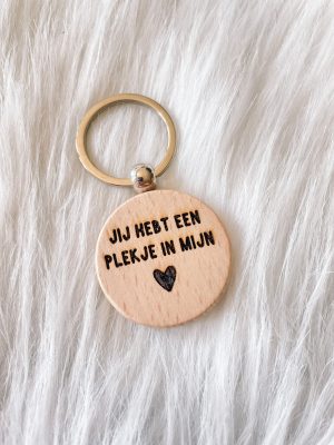 Houten sleutelhanger - plekje in mijn hart