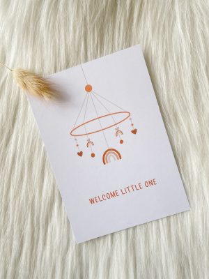 Little one hanger bruin
