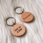 Houten sleutelhanger - Free as a bird
