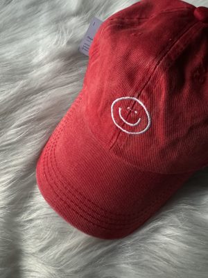 Pet rood smiley