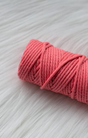 Macrame fel roze