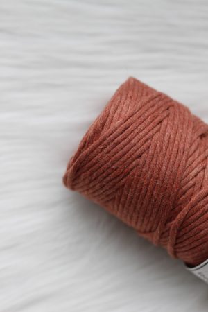 Macrame roest