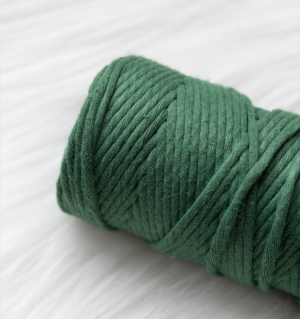 Macrame donkergroen