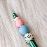 Kralenpen - groen bloem