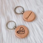 Houten sleutelhanger - zelfliefde