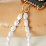 Phone cord pearl round