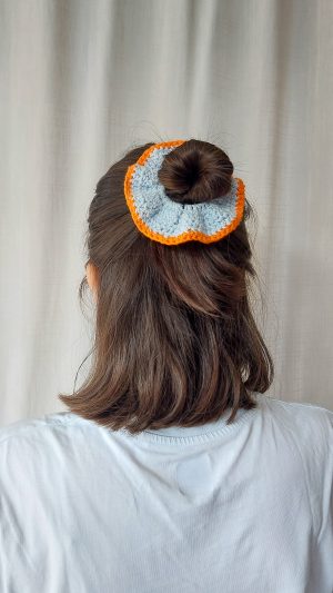 Scrunchie pastelblauw-oranje