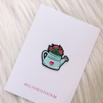 Pin bloemen emmer