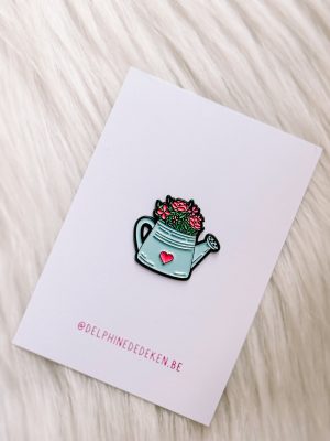 Pin bloemen emmer