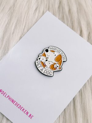 Pin pet a dog