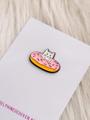 Pin cat donut