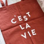 Totebag c'est la vie donkerrood