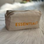 Pennenzak small: essentials geel