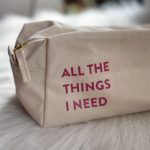 Pennenzak large: all the things I need donkerroze