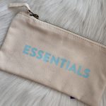 Zakje small: essentials blauw