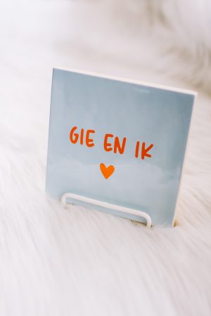 Pastelblauwe tegel: gie en ik