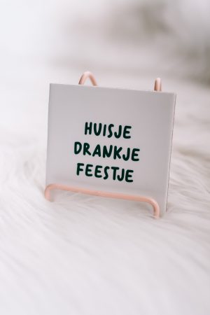 Witte mozaïek tegel: huisje drankje feestje