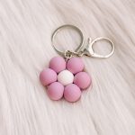 Bloemen sleutelhanger: lila