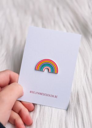 Pin pastel regenboog