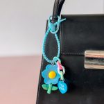 Bag charm flower blauw