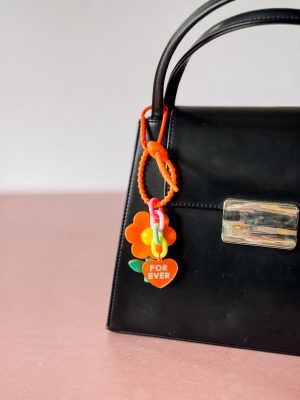 Bag charm flower oranje