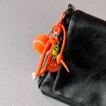 Bag charm basket oranje