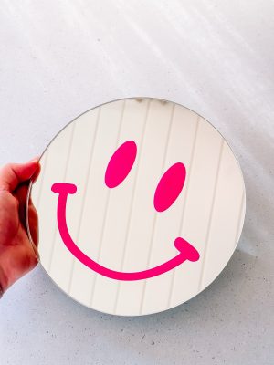 Smiley spiegel fushia